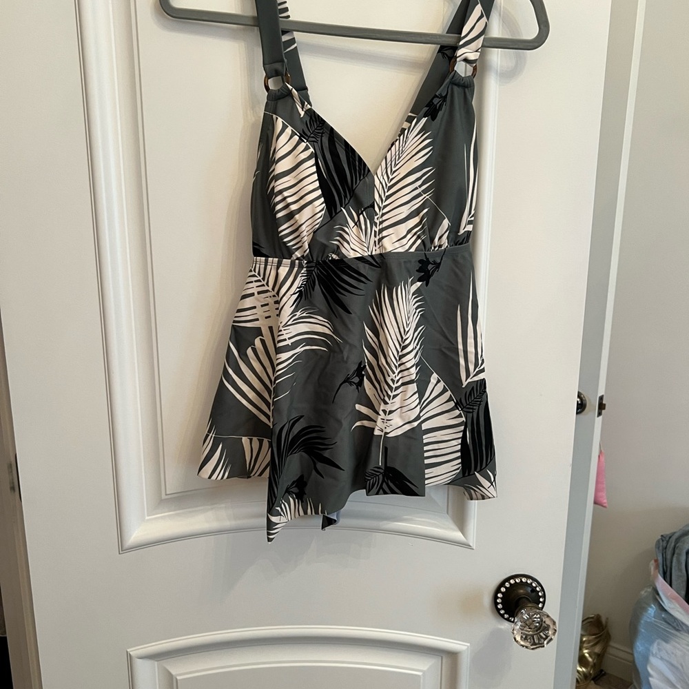 Swim top